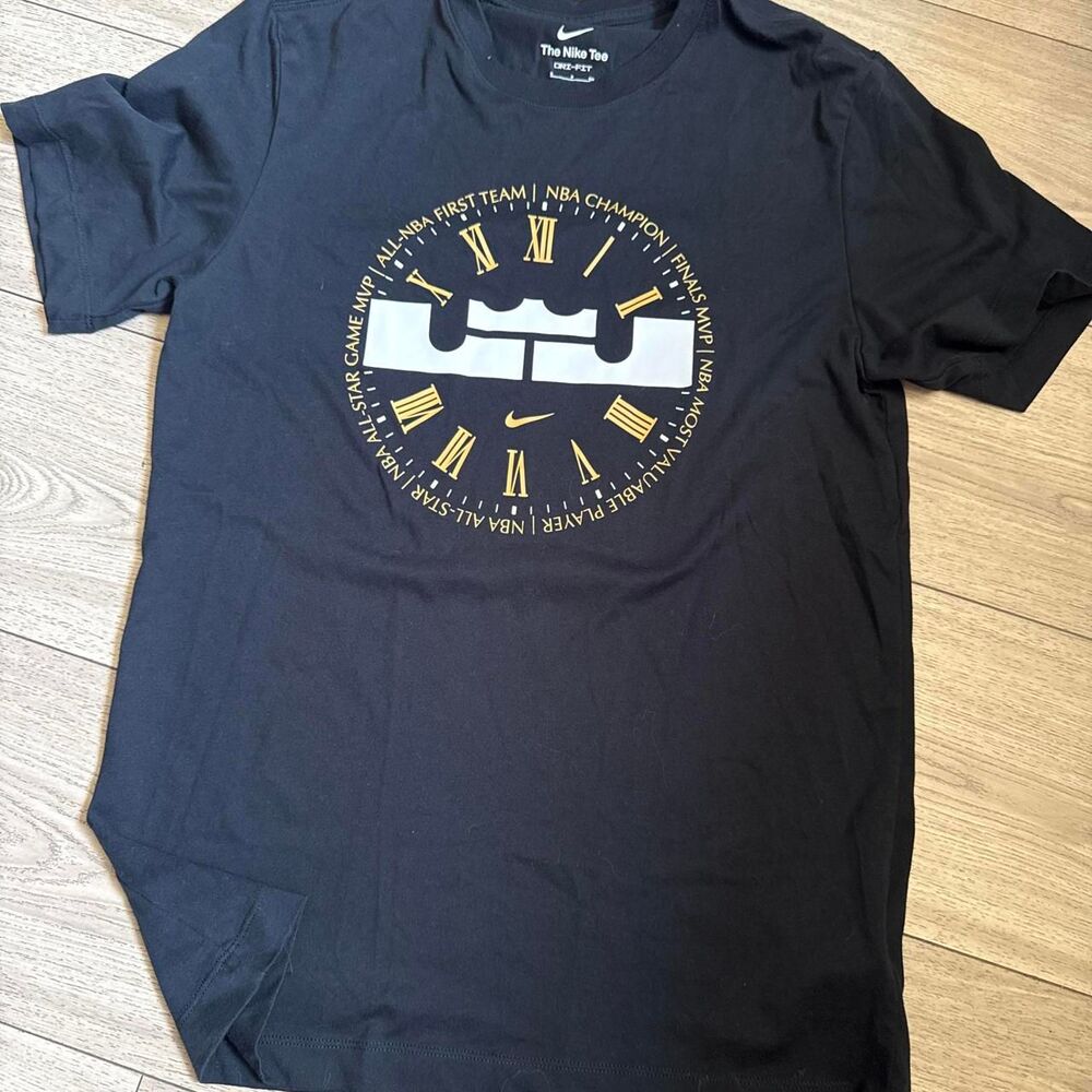 Nike Men's Black T-shirt